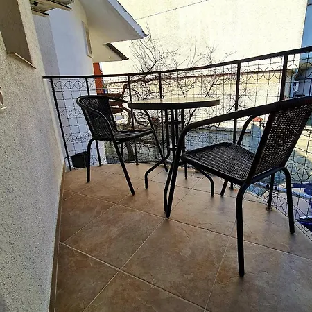 Fema Gæstehus 3*
