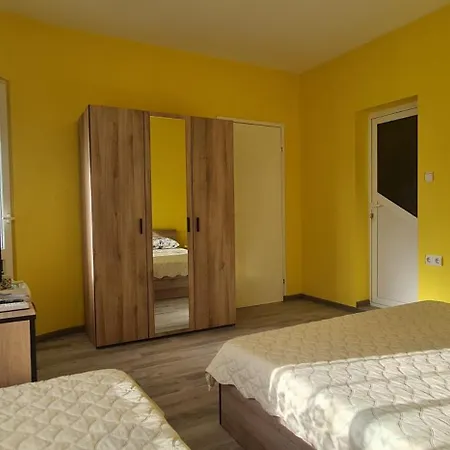 Fema Guest house