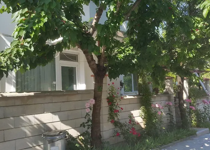 Casa de hóspedes Fema 3*